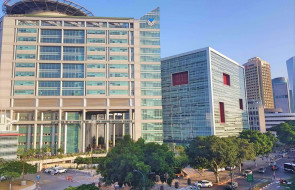 Медицинский центр им. Сураски - фото