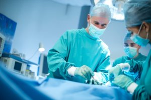 В Израиле проведена уникальная операция по удалению опухоли шеи